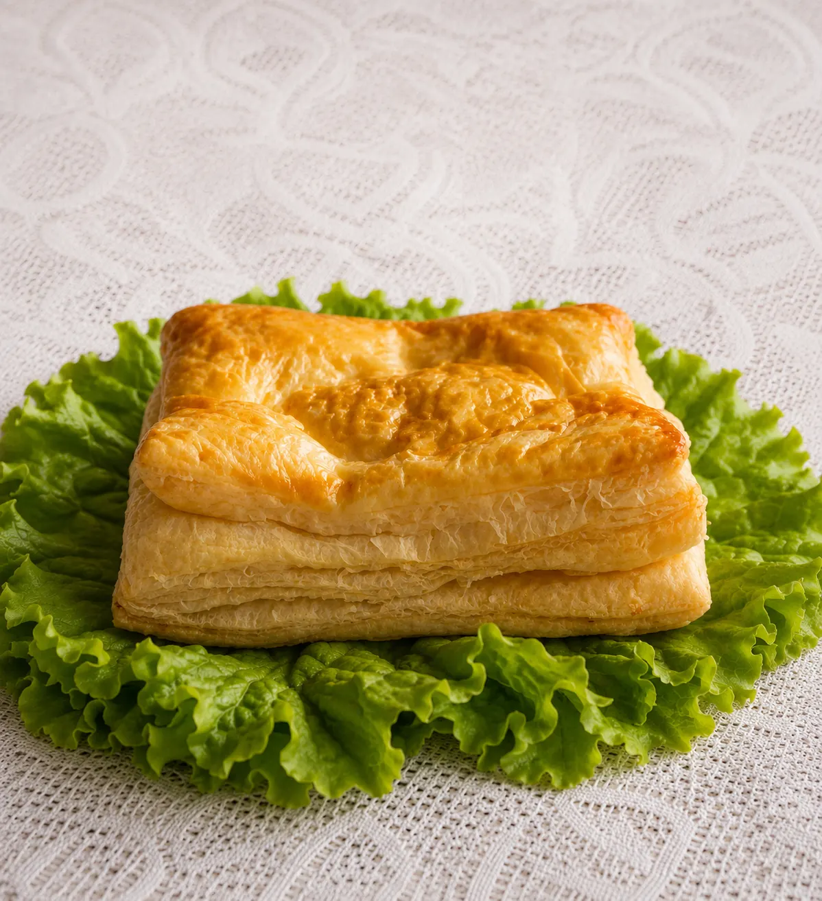 Massa Folhada de Frango com Catupiry